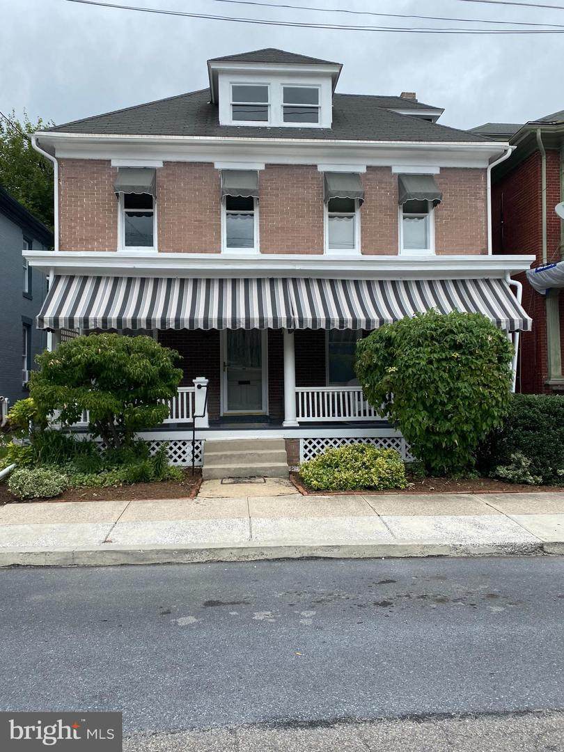 119 West Third - Photo 1