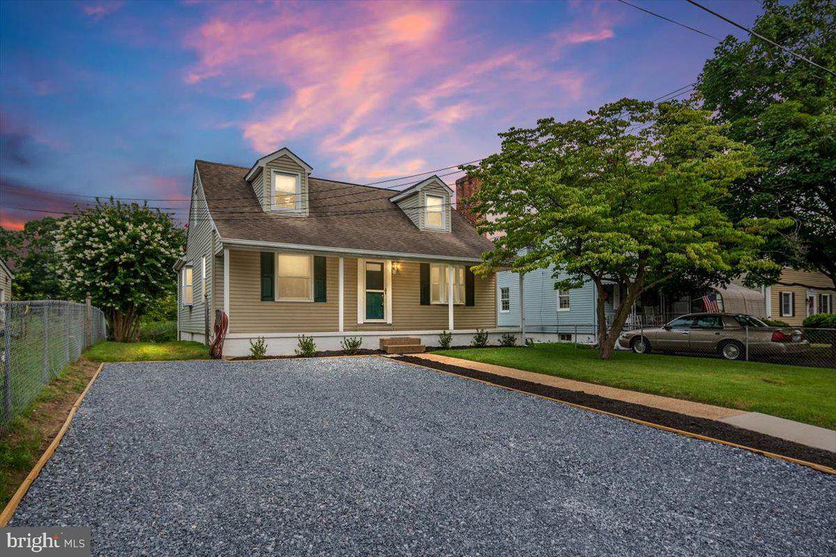 804 Meadowbrook Road - Photo 1