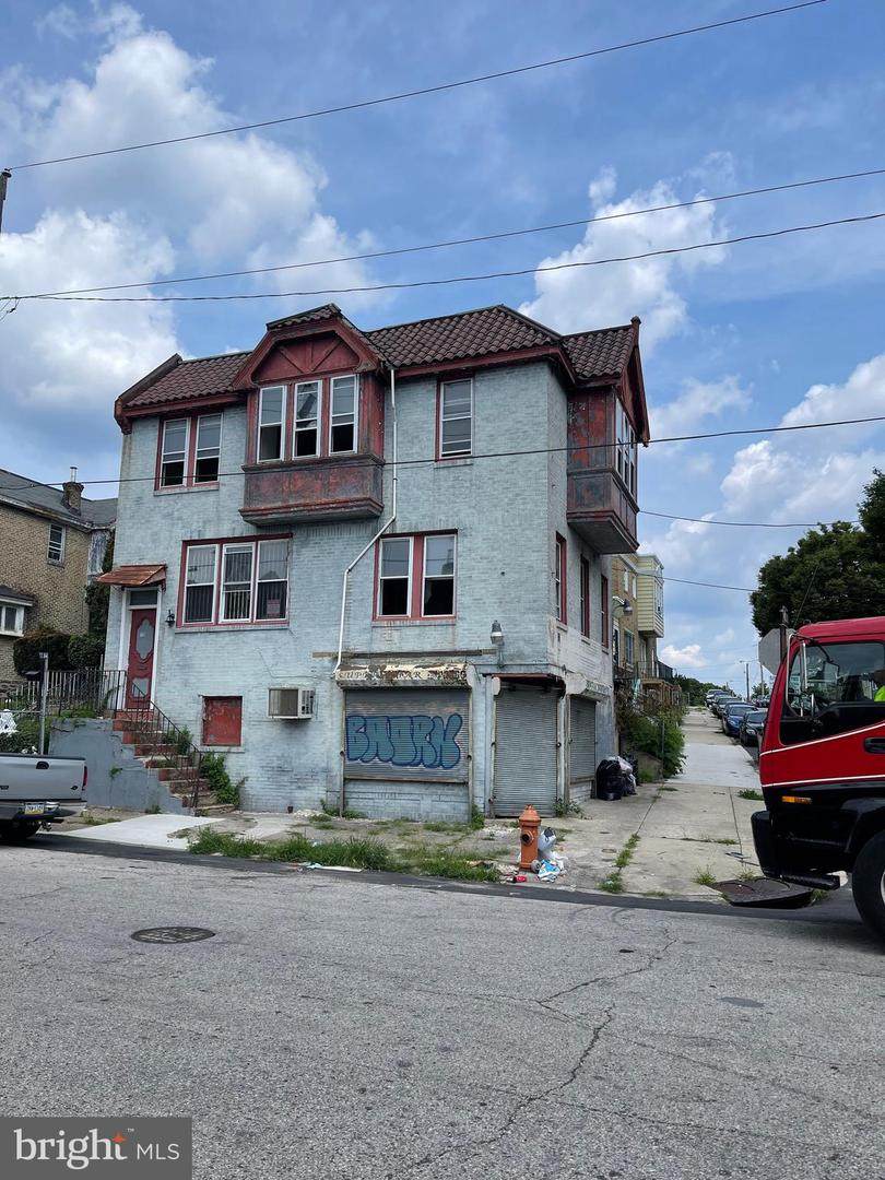 1700 Georges Lane - Photo 1