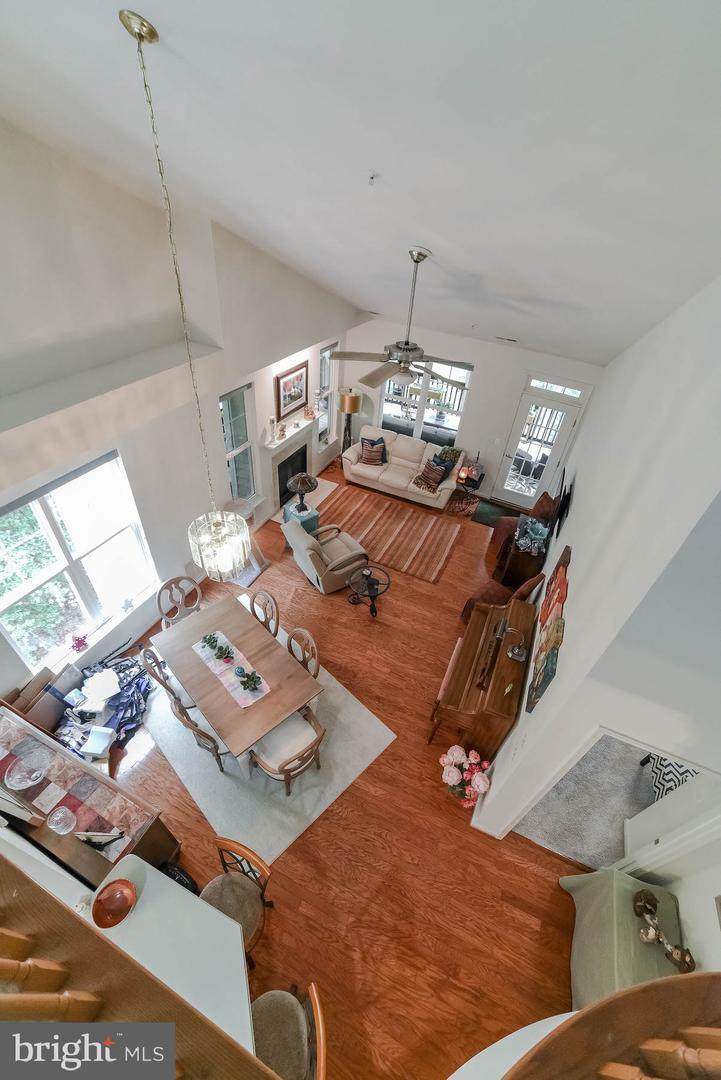 1035 Leeward Way - Photo 1