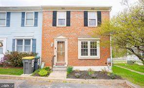 10 Kristina Court - Photo 1
