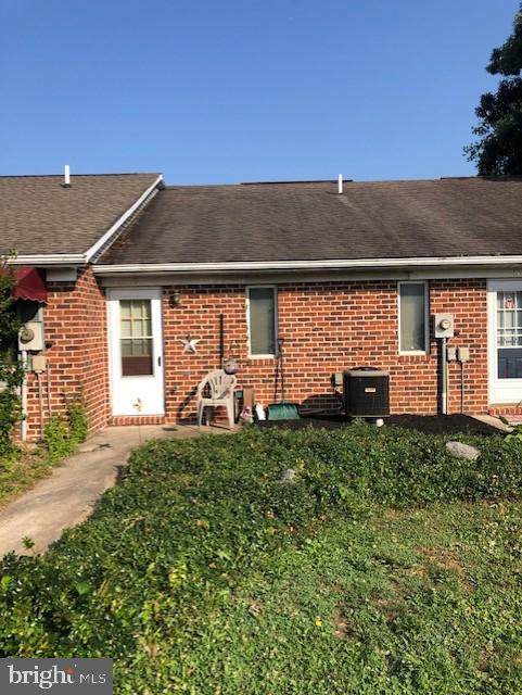 15 Cambridge Lane - Photo 1