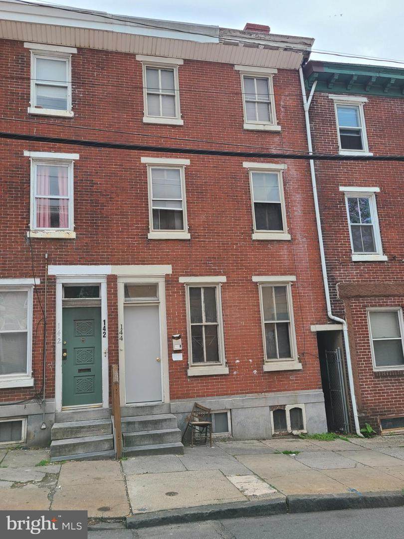144 Marshall Street - Photo 1