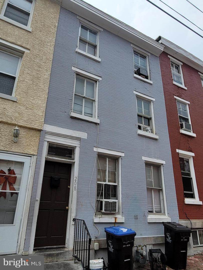 208 Chestnut Street - Photo 1