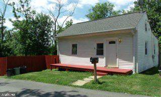 3900 Glenrose Avenue - Photo 1