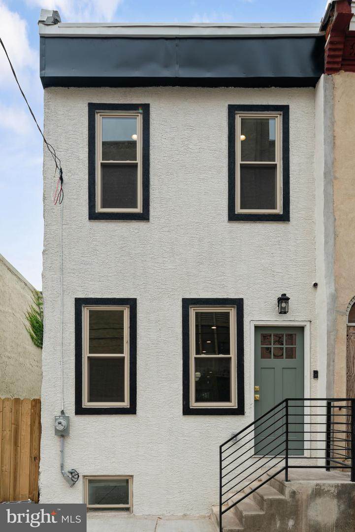 2342 Seybert Street - Photo 1