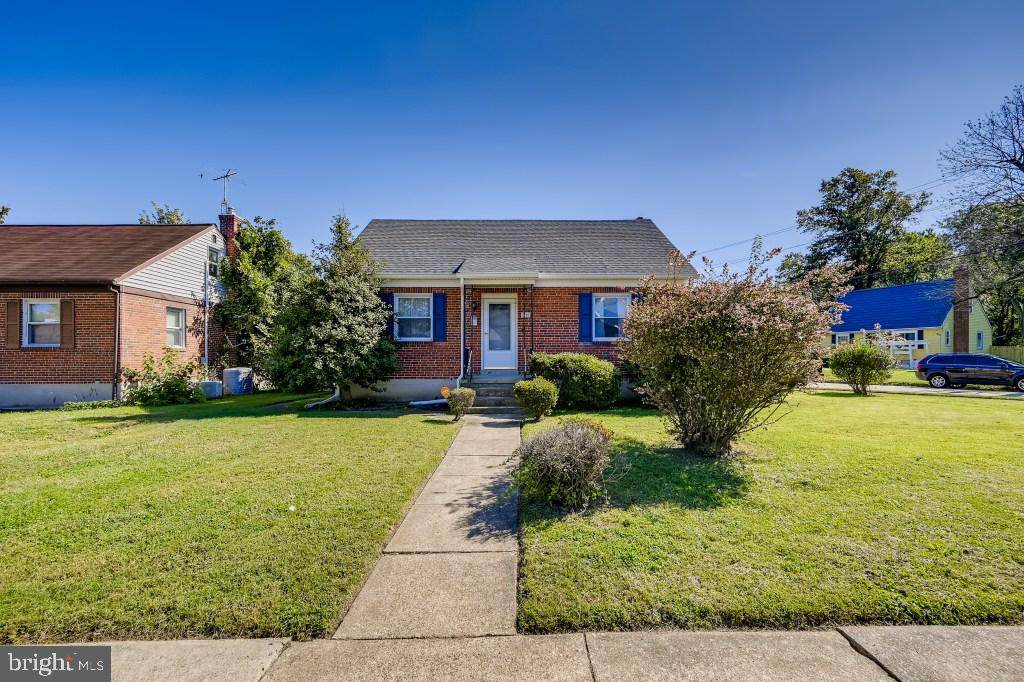 5907 Winthrope Avenue - Photo 1