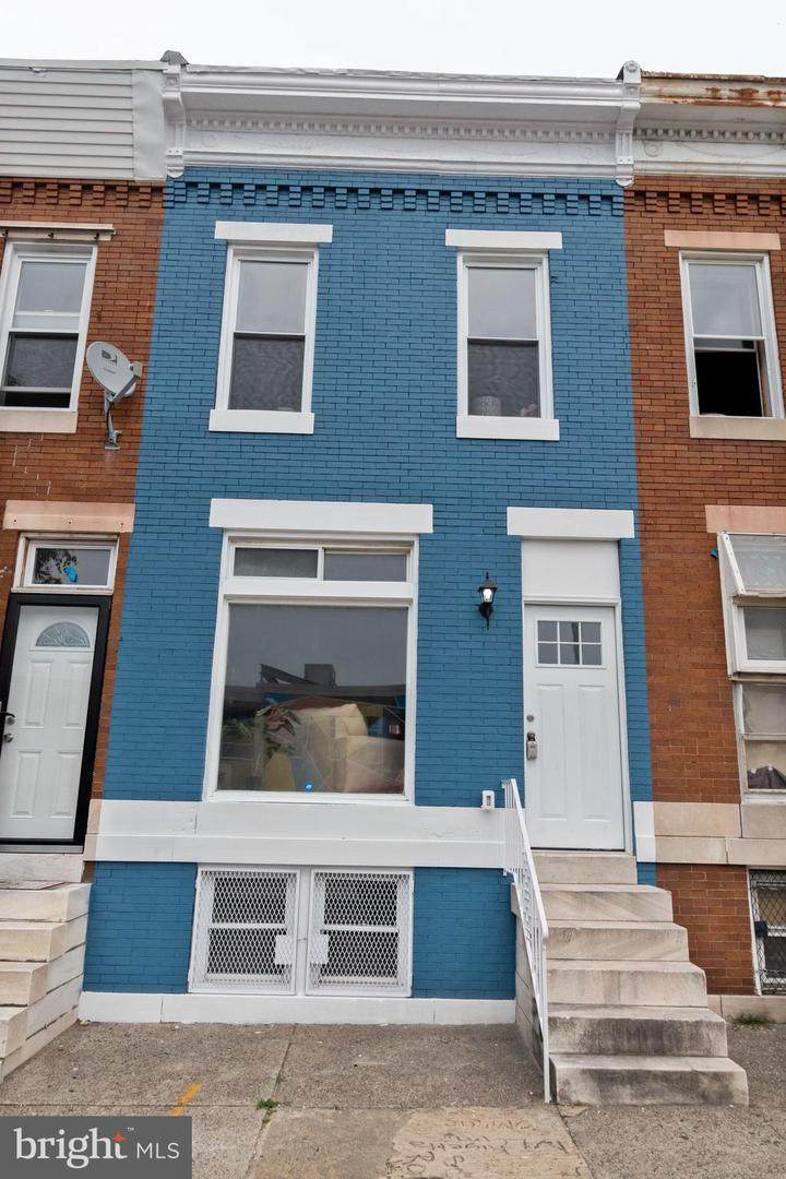 2005 Cecil Avenue - Photo 1