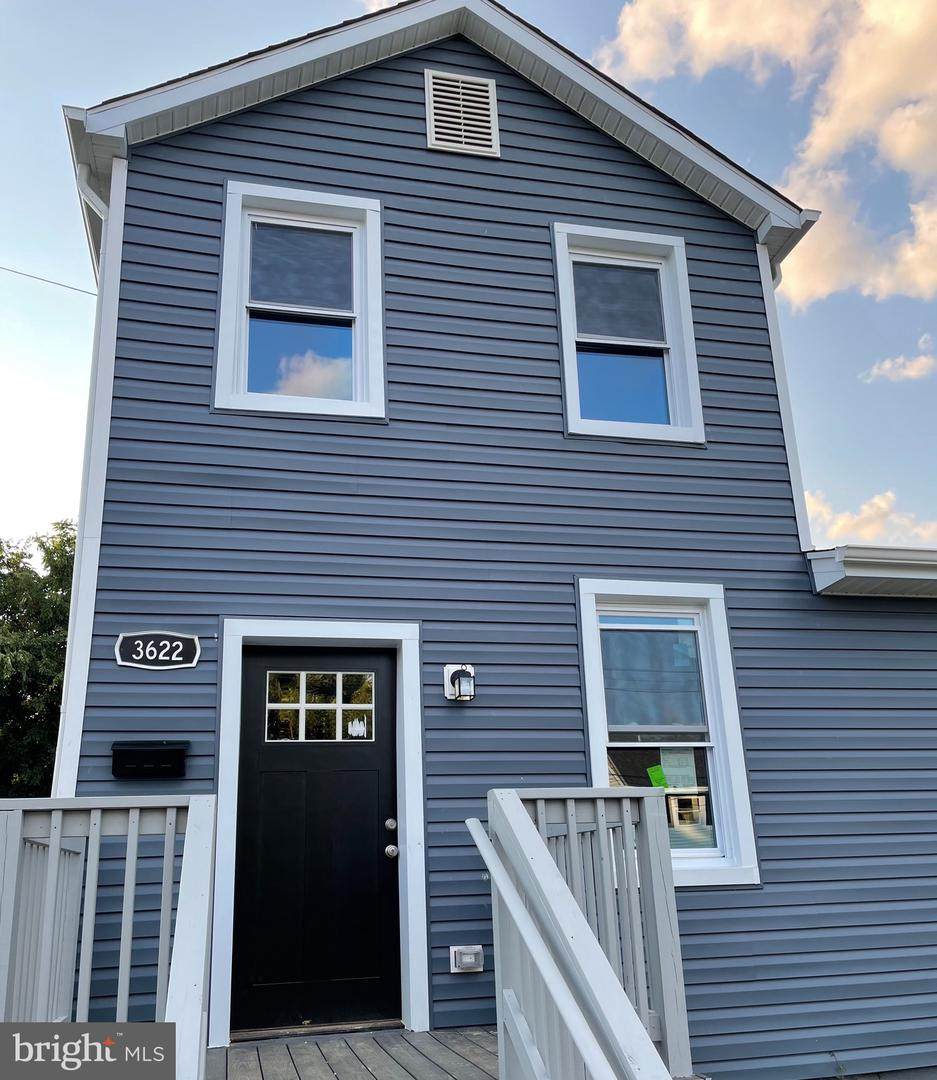 3622 Coolidge Avenue - Photo 1