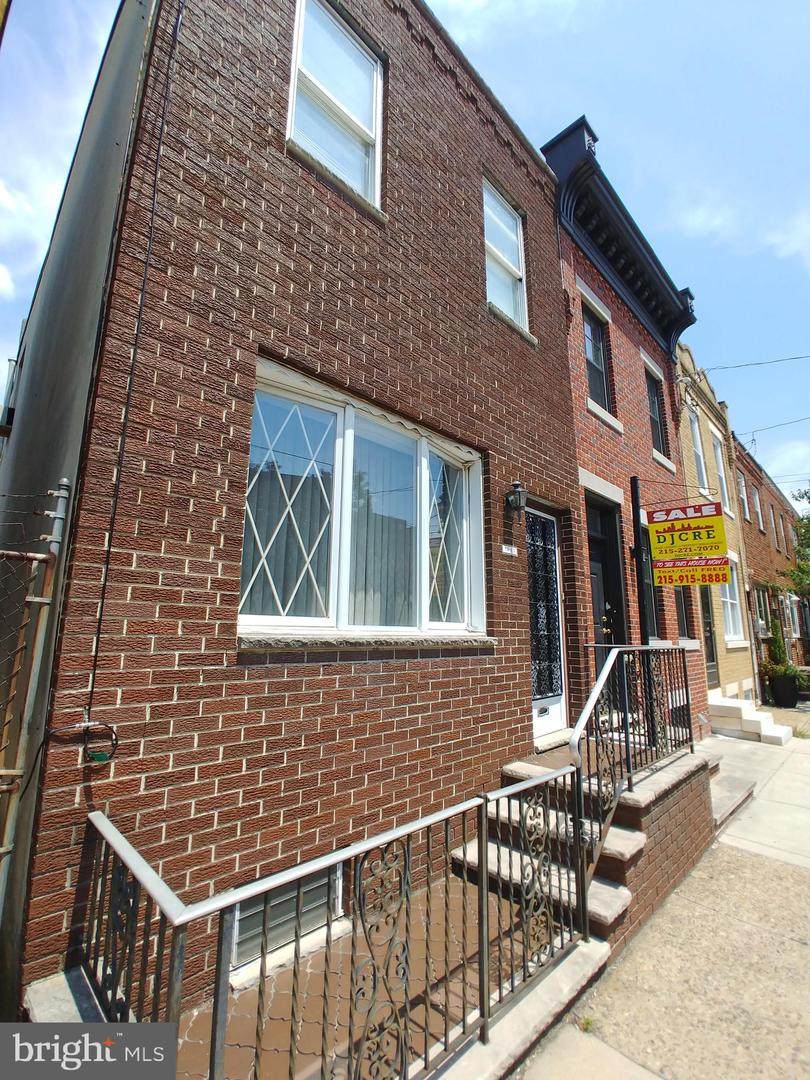 1145 Moore Street - Photo 1