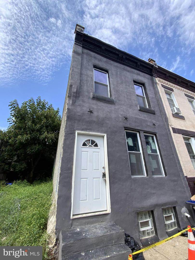 2510 Bancroft Street - Photo 1