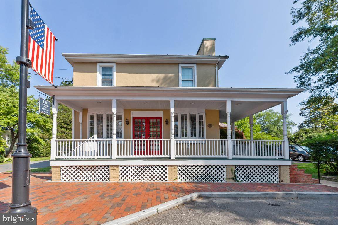 200 Washington Street - Photo 1