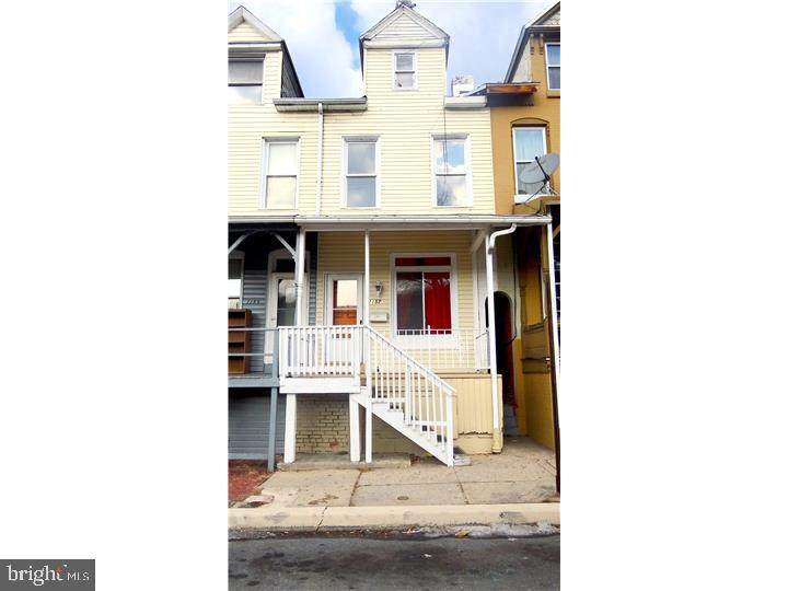 1157 Muhlenberg Street - Photo 1