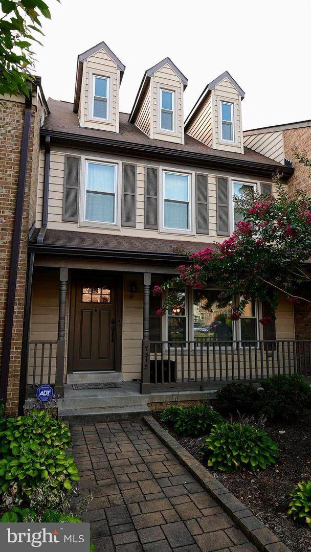 7318 Mallory Circle - Photo 1
