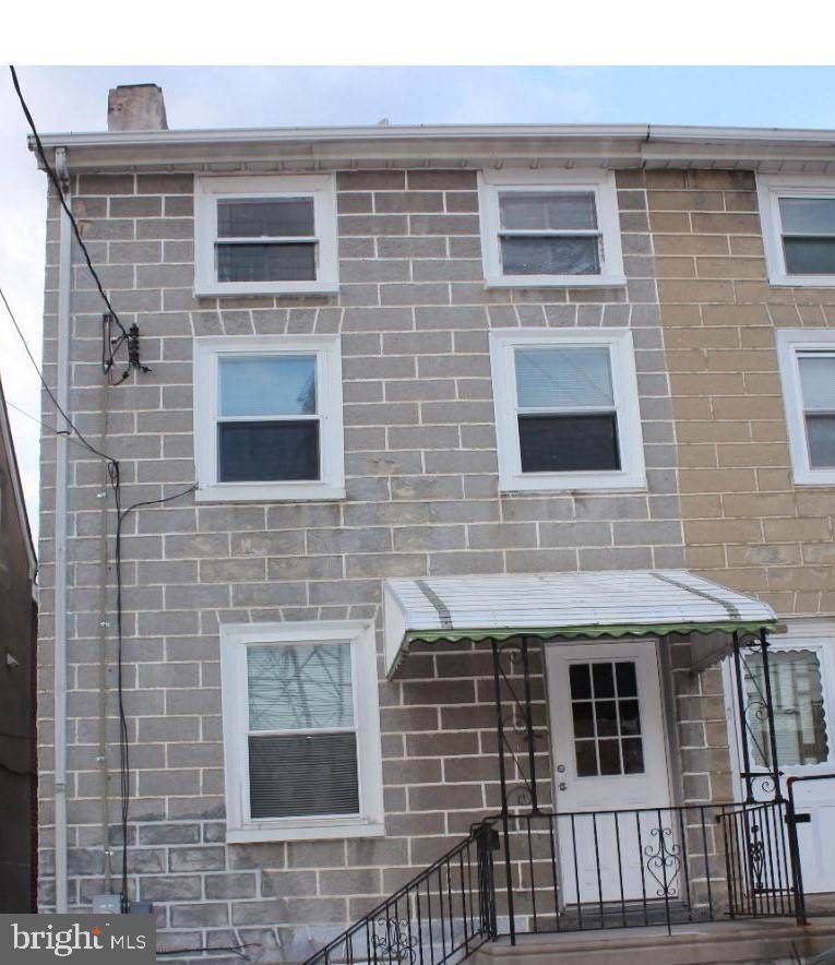120 Grape Street - Photo 1