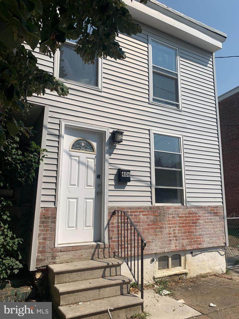 406 Scott Street - Photo 1