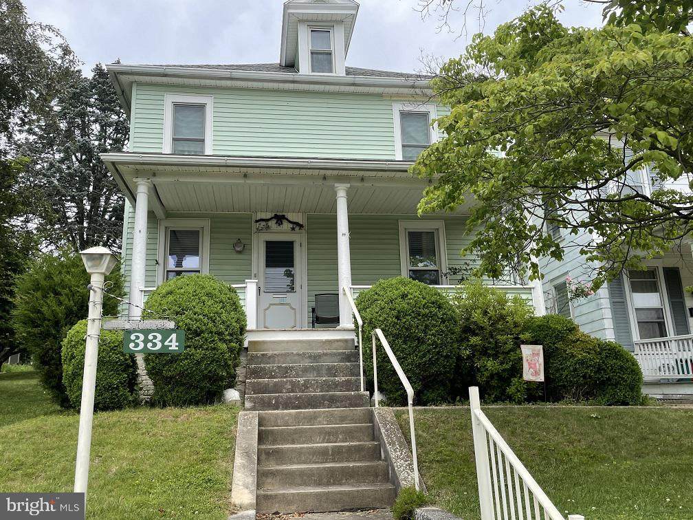 334 West Eighth - Photo 1