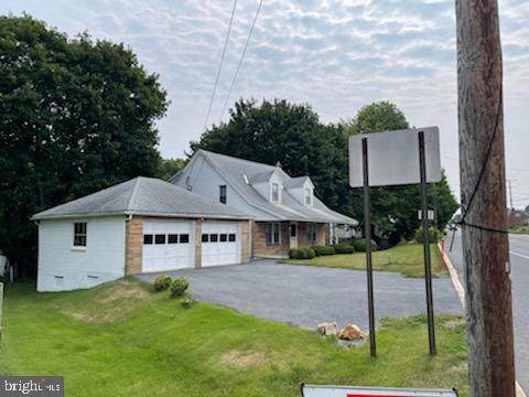 805 & 813 Buchanan Trail - Photo 1