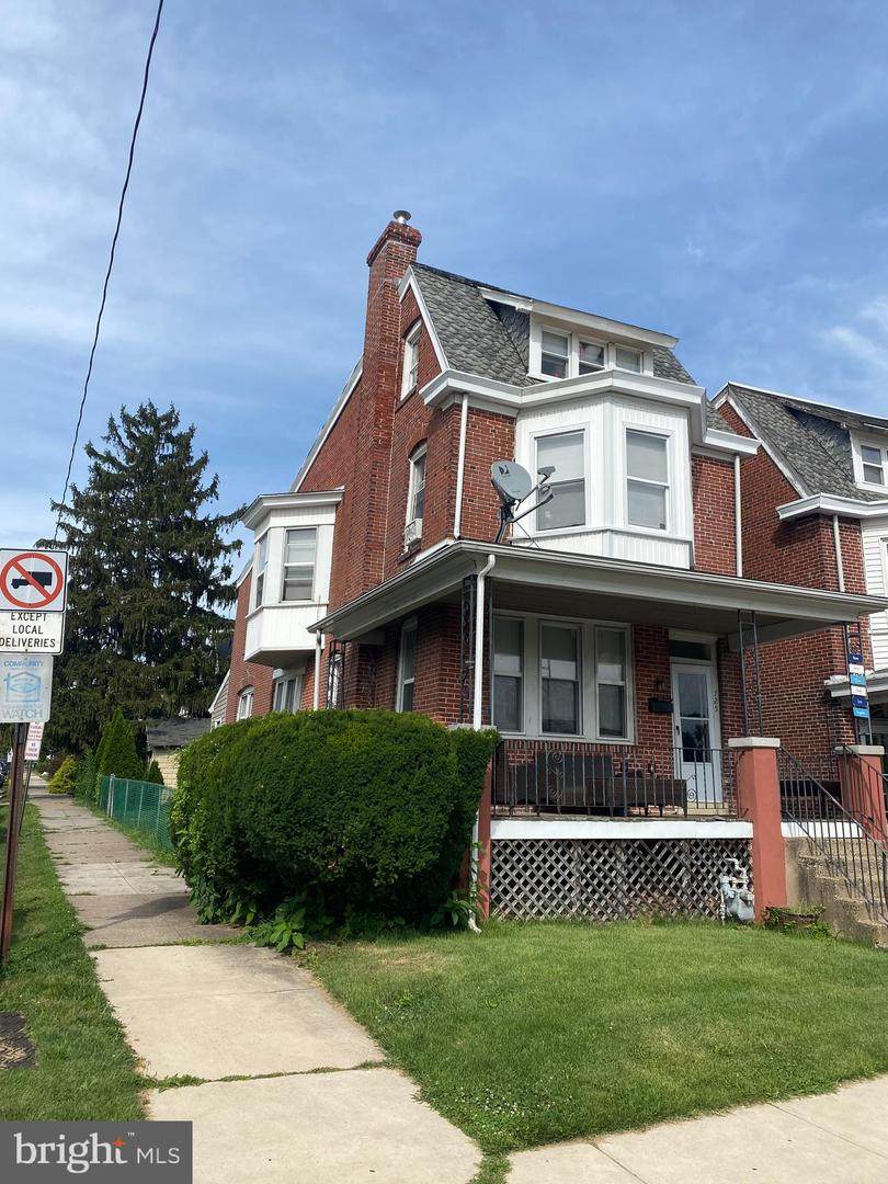 125 Wood Street - Photo 1