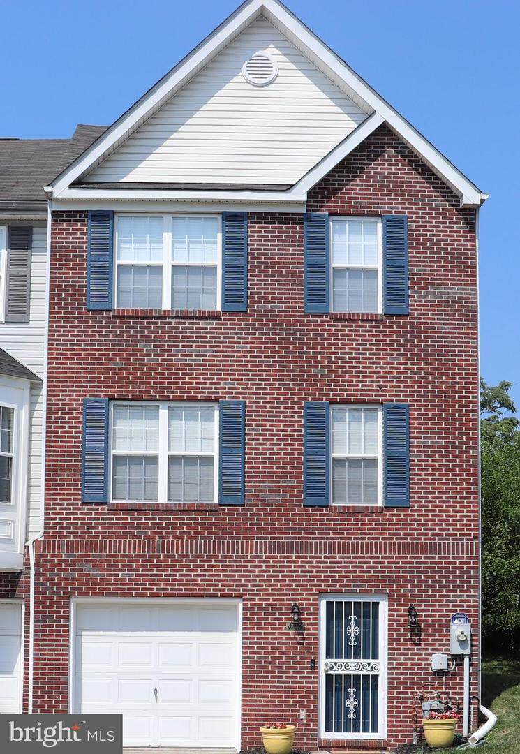 4816 Poe Avenue - Photo 1