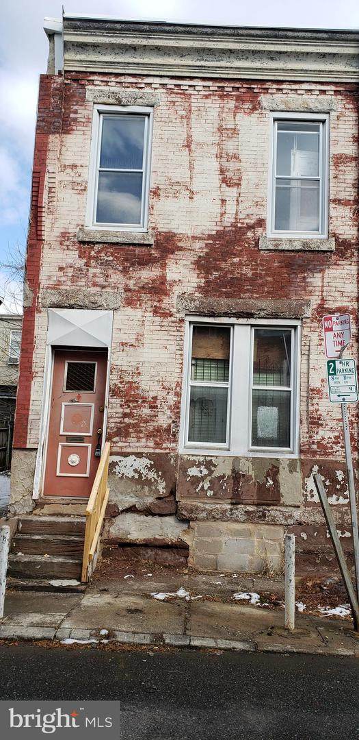 2419 Arlington Street - Photo 1