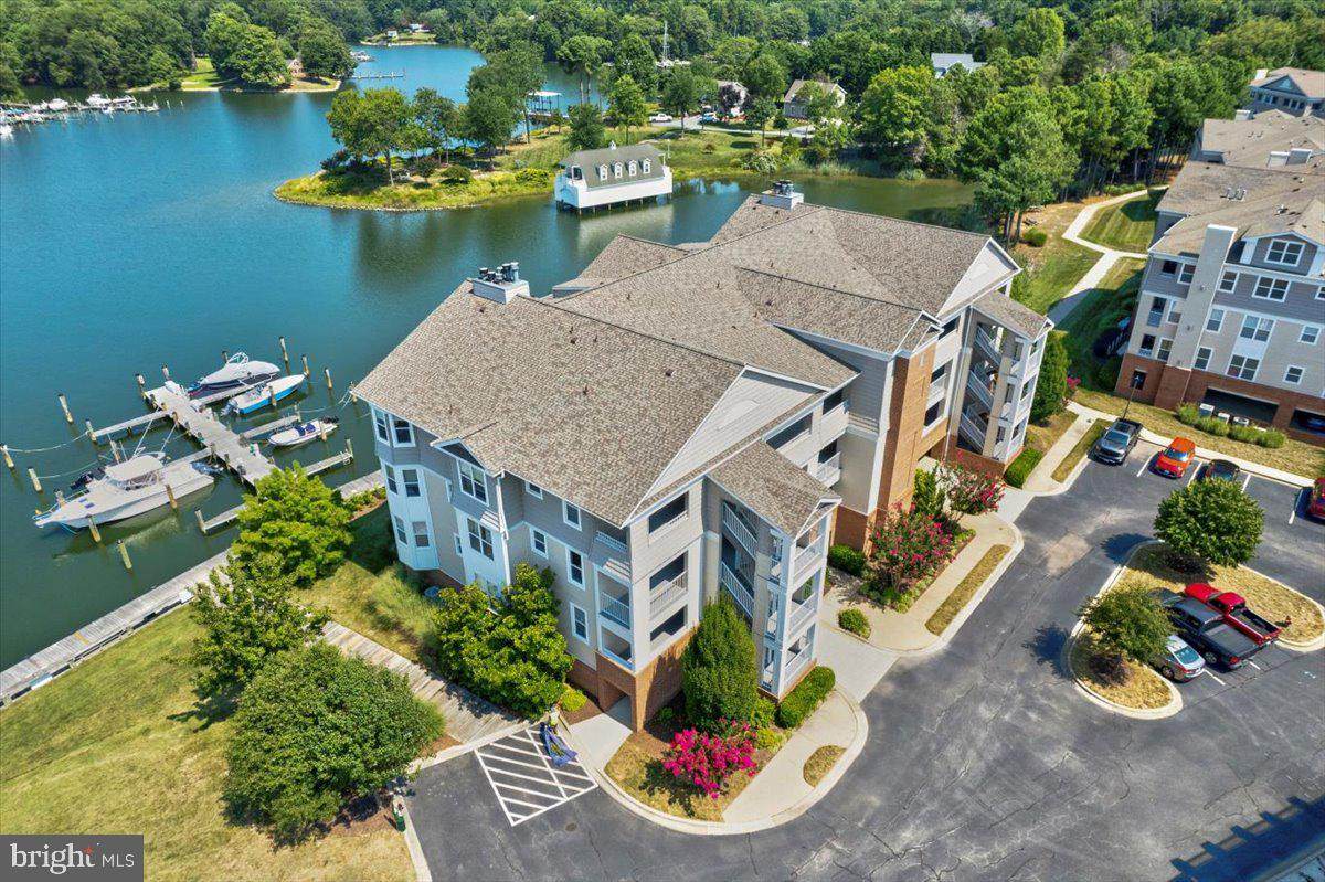 612 Oyster Bay Place - Photo 1