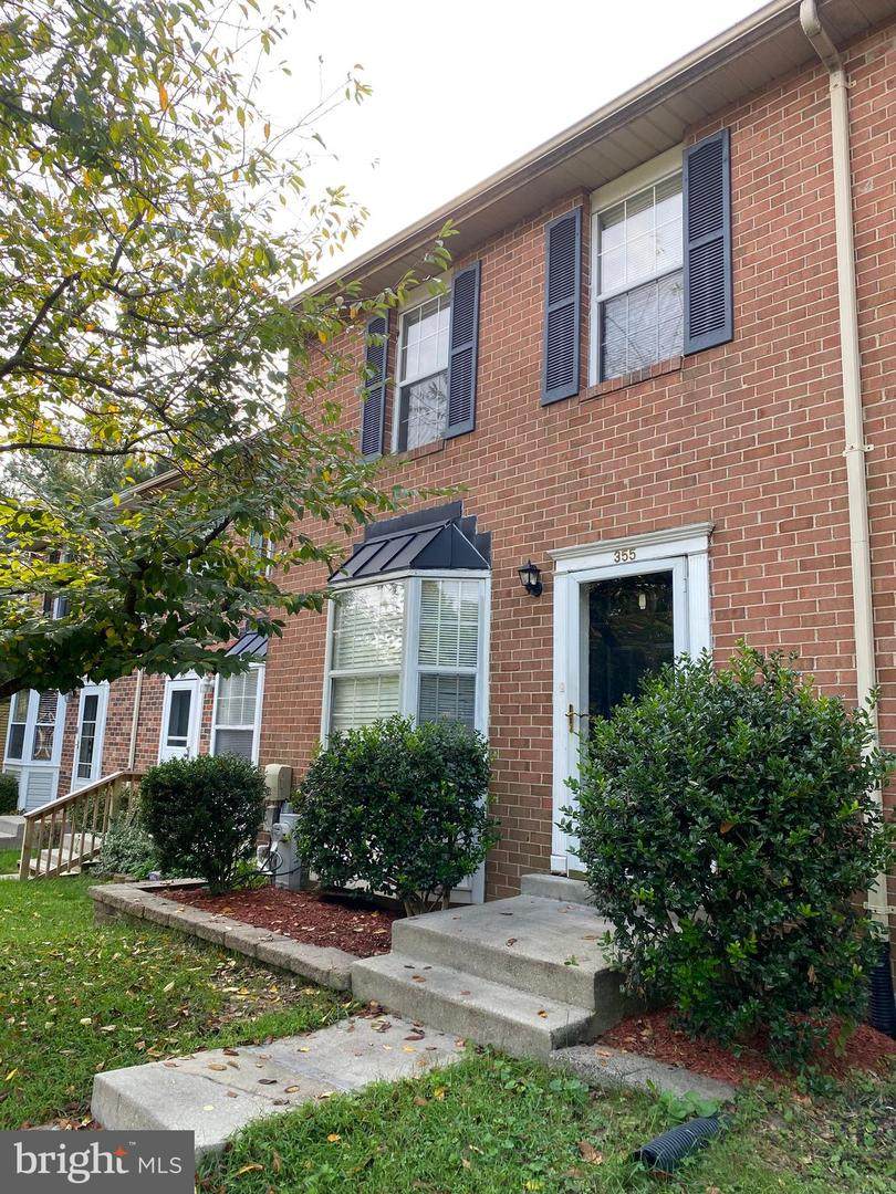 355 Cool Breeze Court - Photo 1