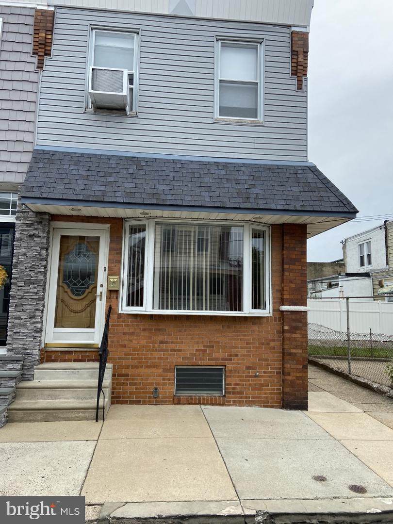 2757 Casimir Street - Photo 1