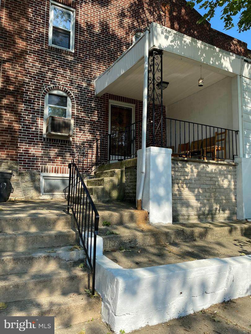 1015 Edgemore Road - Photo 1