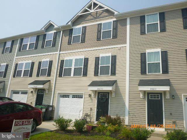 35209 Sara Court - Photo 1