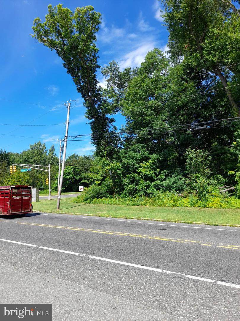 795 Fox Run Rd - Photo 1