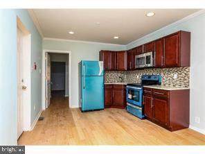 1833 Master Street - Photo 1