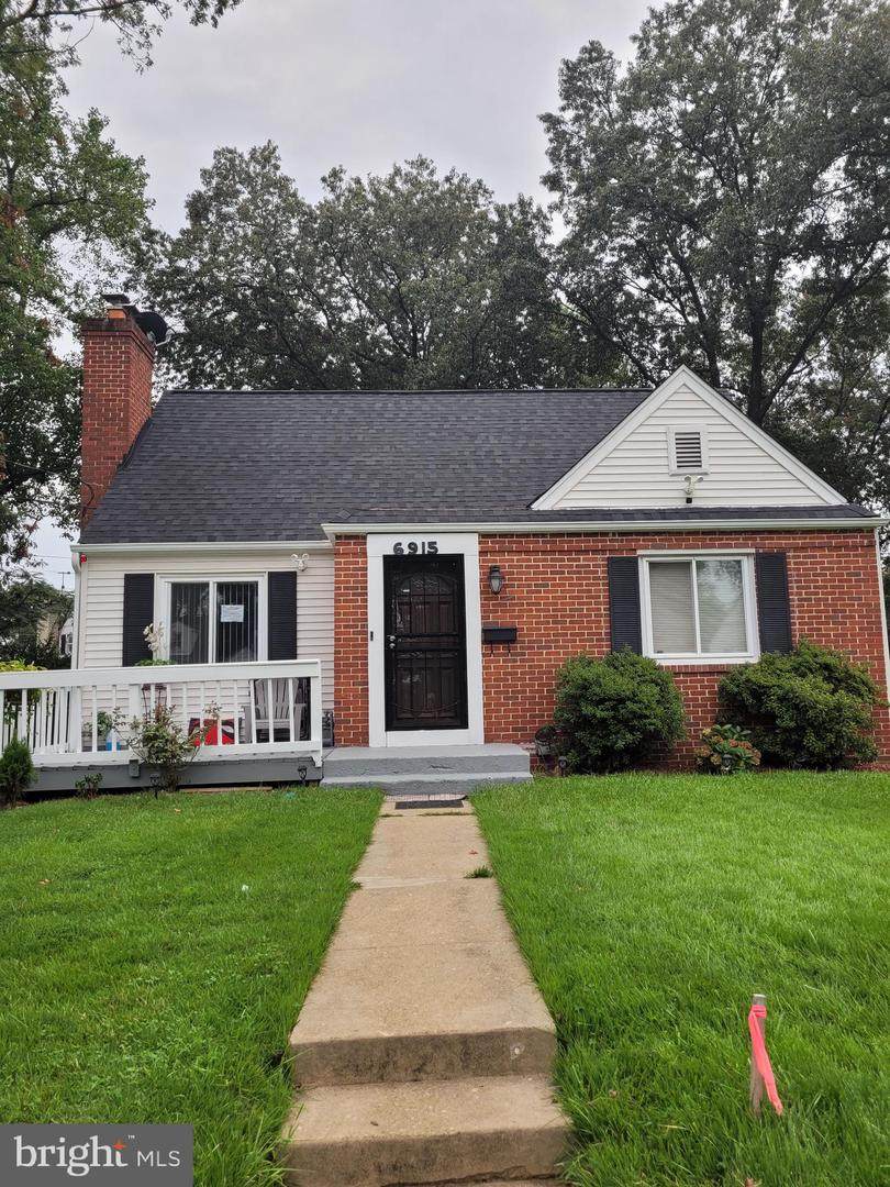6915 Foster Street - Photo 1