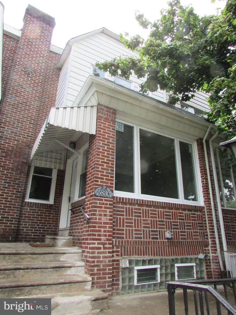 5830 Kemble Avenue - Photo 1