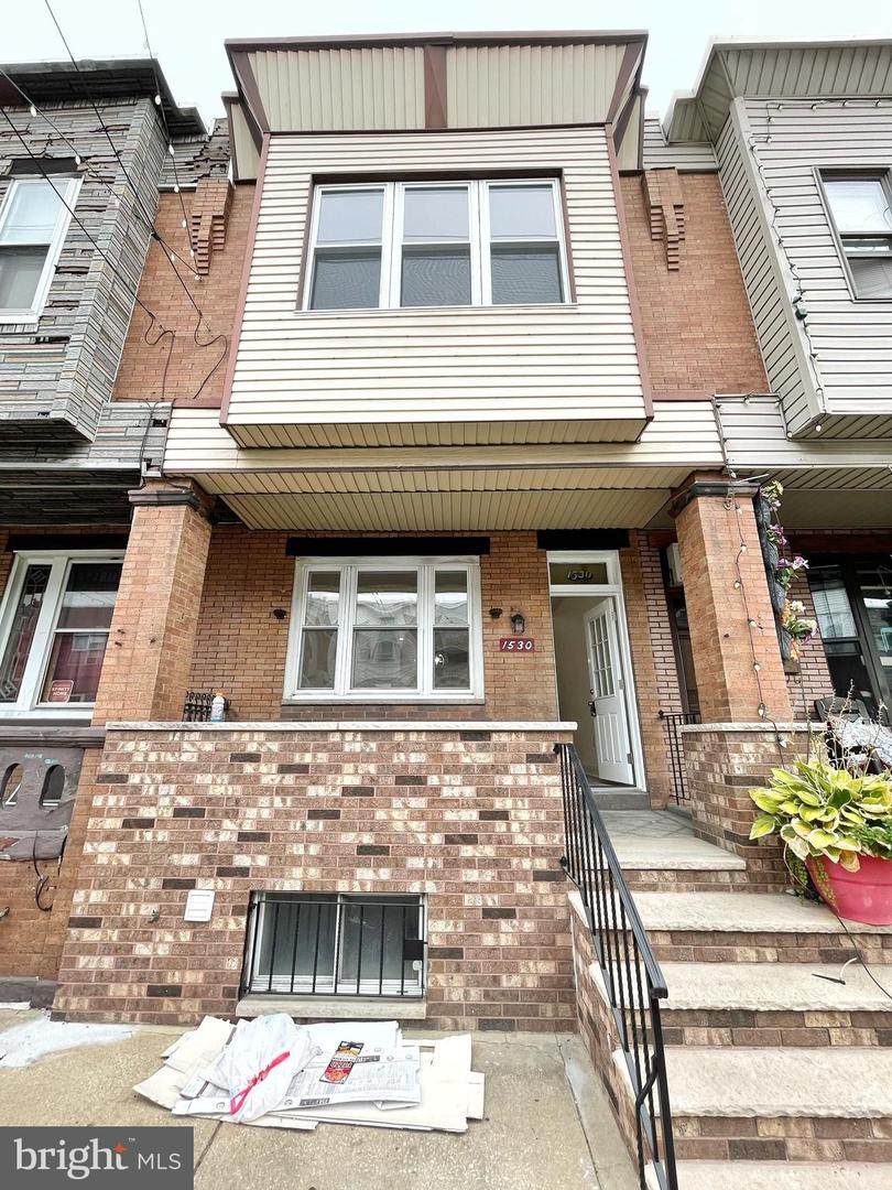 1530 28TH Street - Photo 1