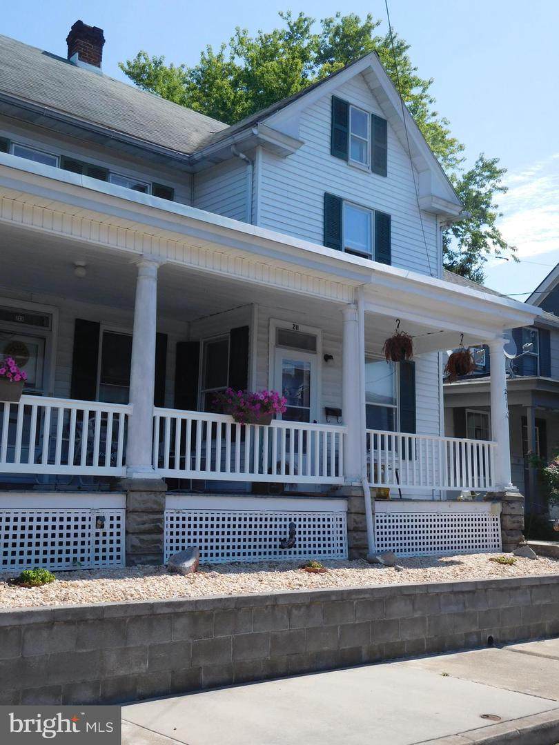 211 Fourth Street - Photo 1
