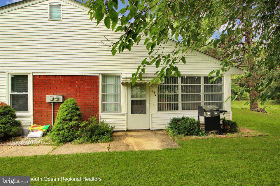 108c Hope Rd - Photo 1