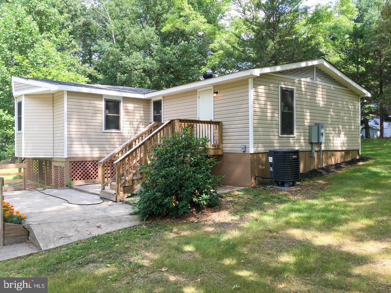 7100 Tanglewood Road - Photo 1