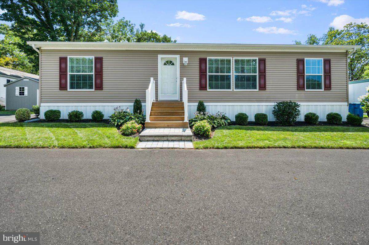 103 Conestoga - Photo 1