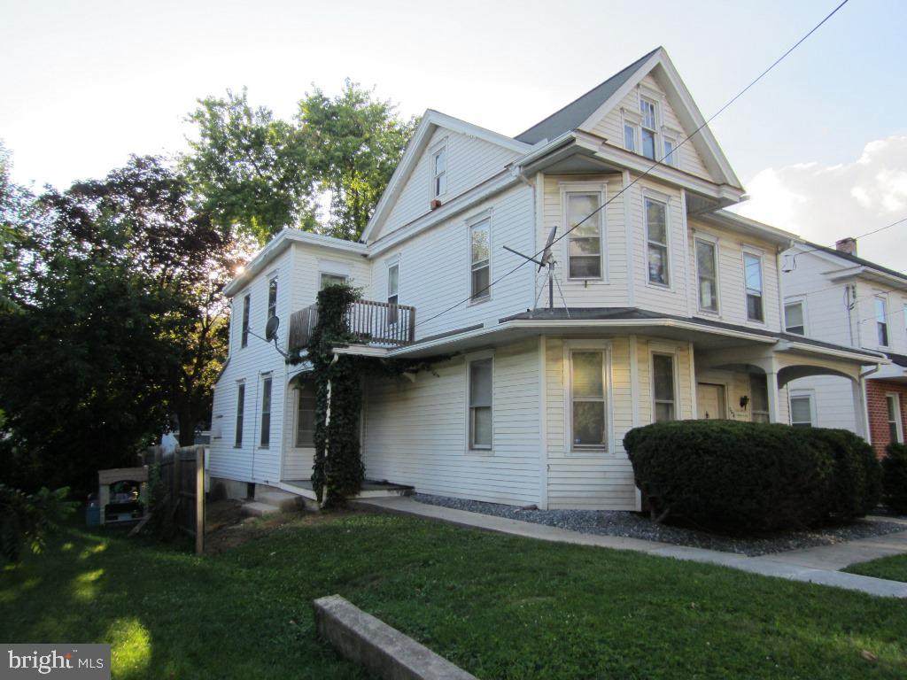 2634 Lititz Pike - Photo 1