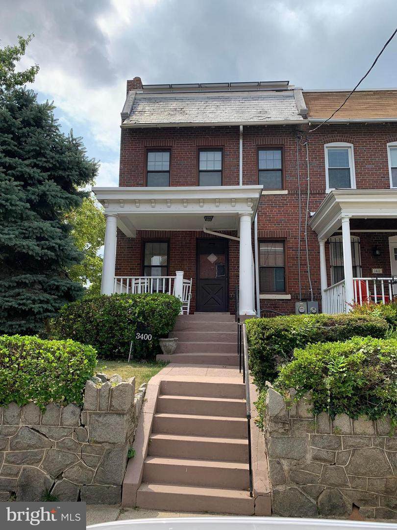 3400 10TH Street - Photo 1