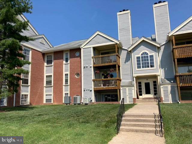 112 Water Fountain Way - Photo 1