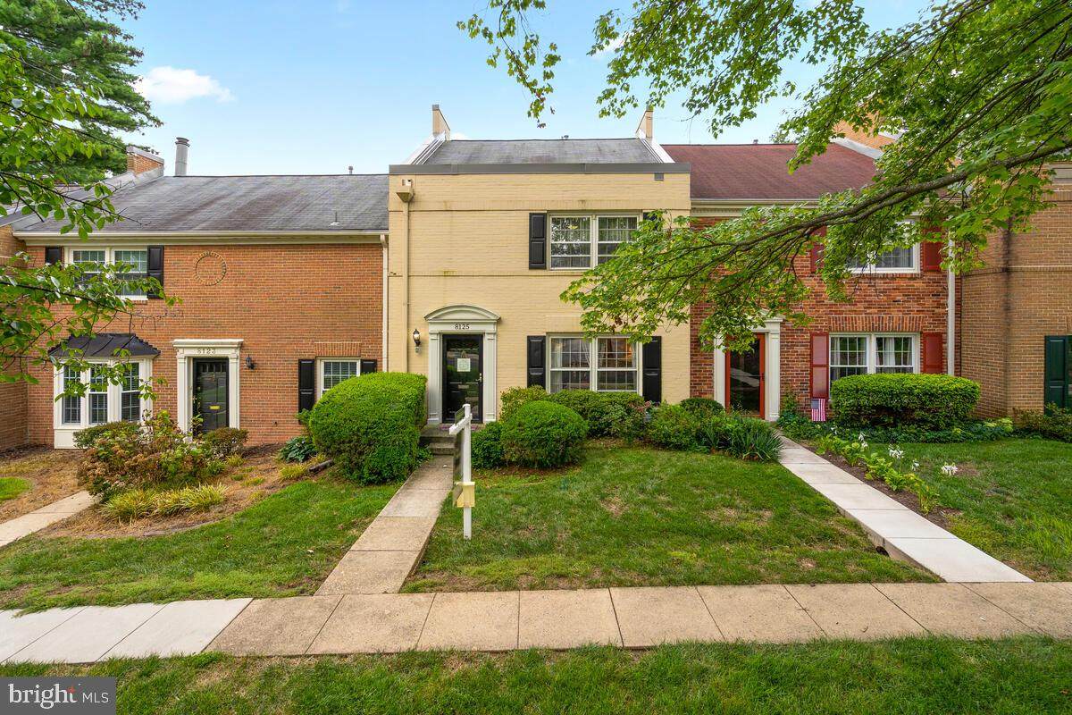 8125 Carrleigh Parkway - Photo 1