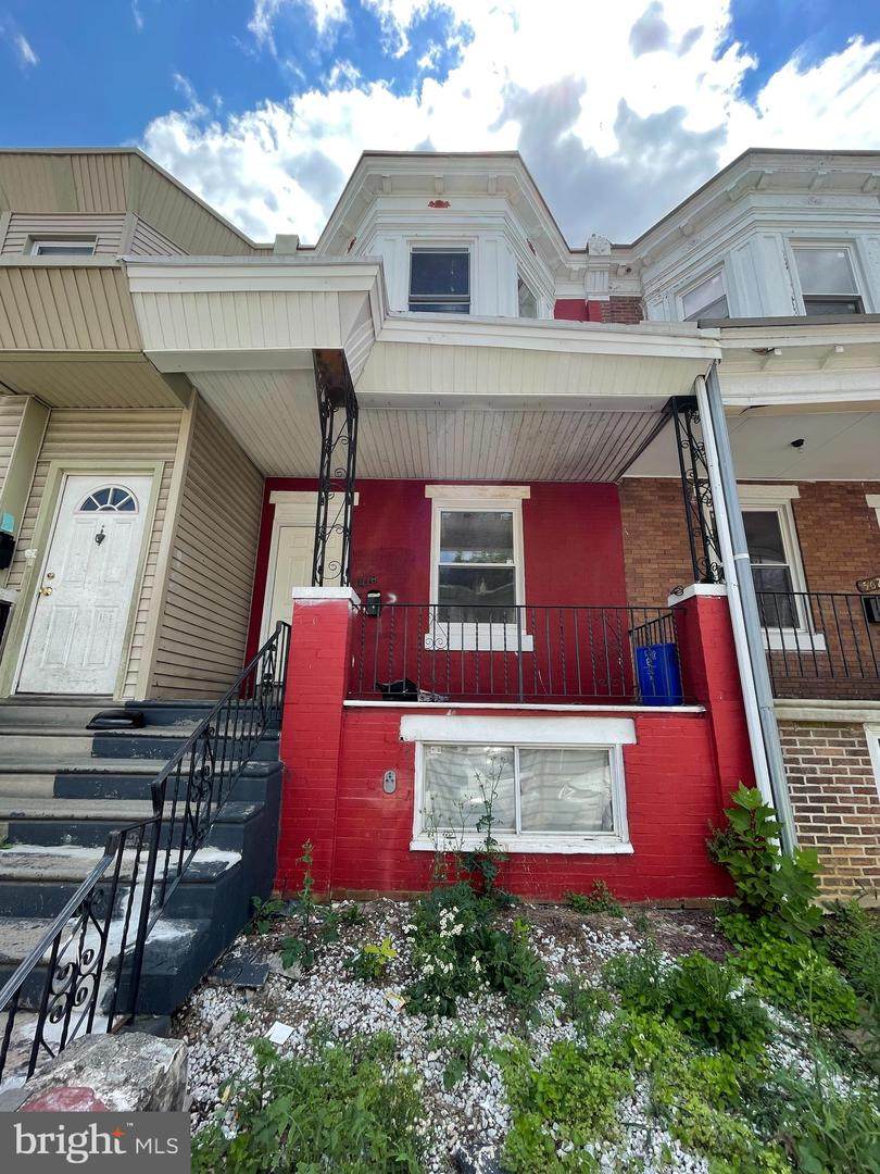 5618 Carpenter Street - Photo 1