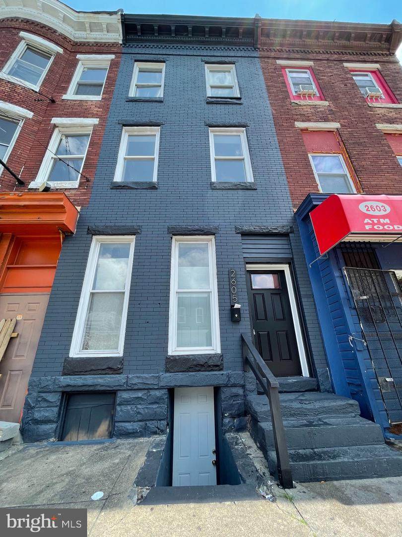 2605 Greenmount Avenue - Photo 1