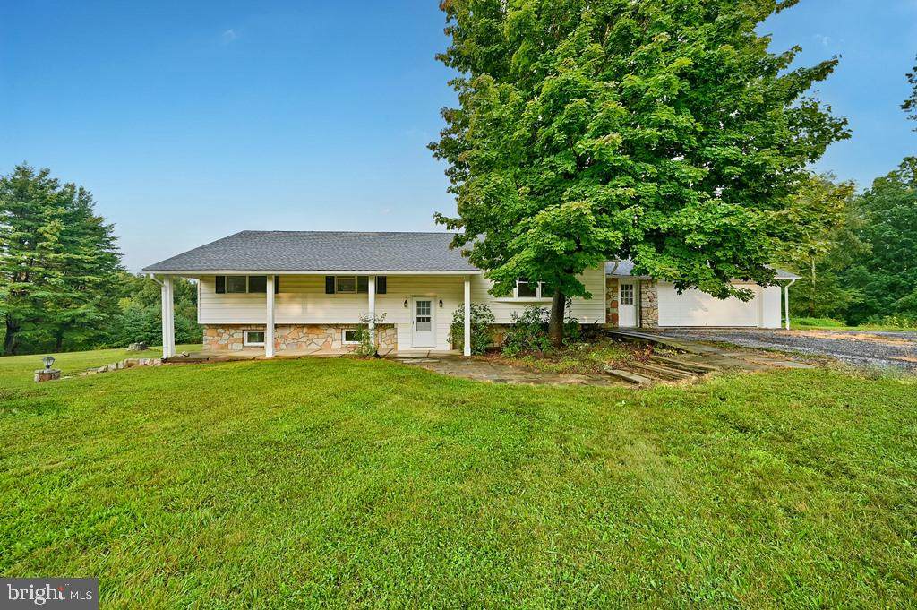 171 Vanwhy Rd - Photo 1