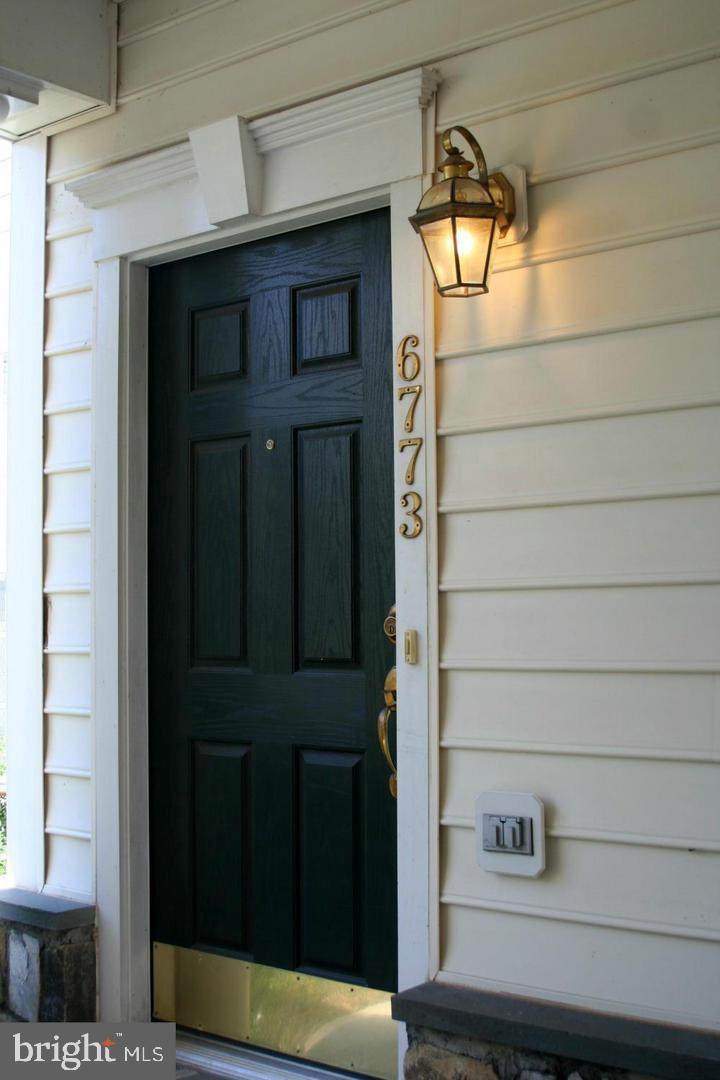 6773 Hampton Bay Lane - Photo 1