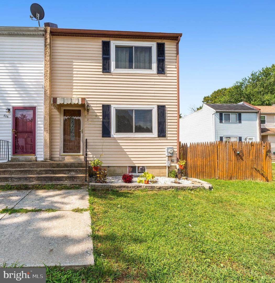 828 Hasting Court - Photo 1