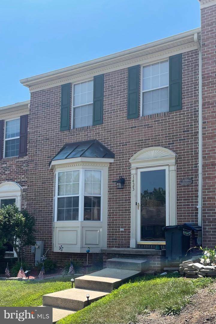 1423 Primrose Place - Photo 1