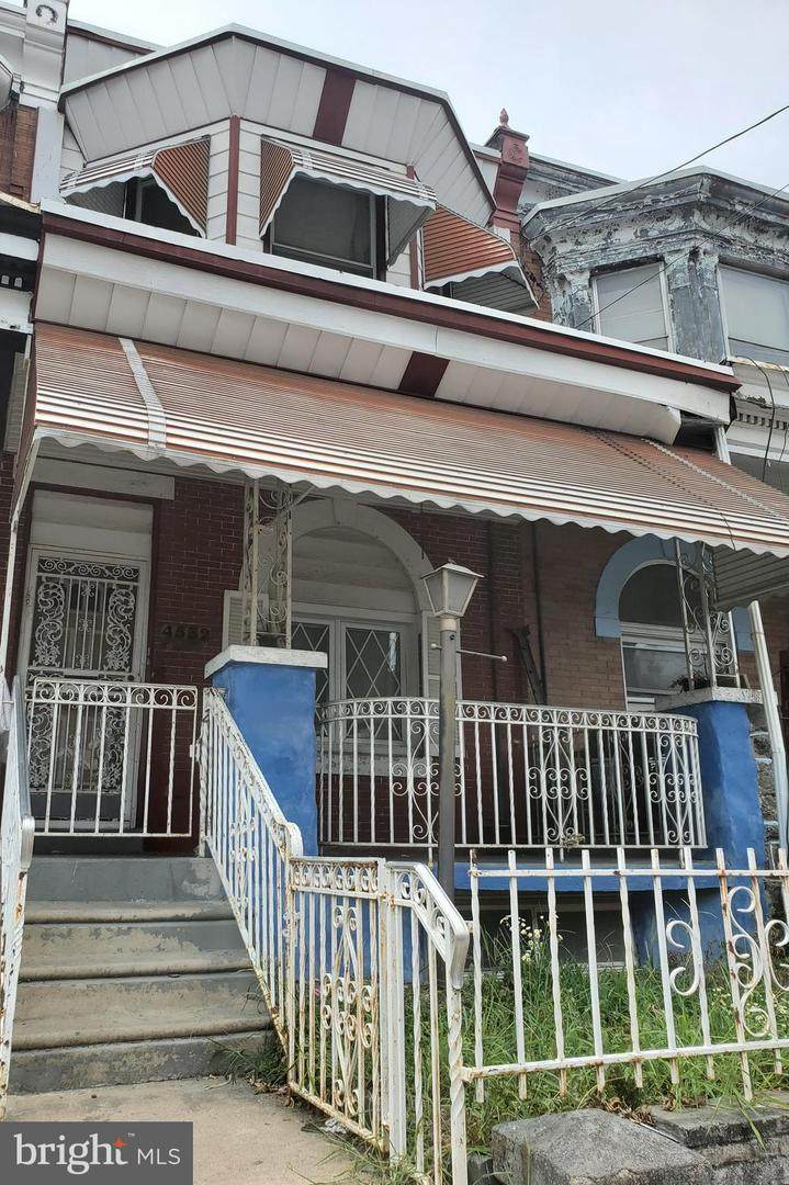 4532 18TH Street - Photo 1